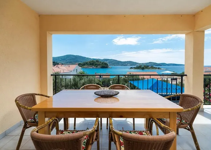 Fran Apartment Vela Luka