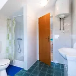 Fran Apartman