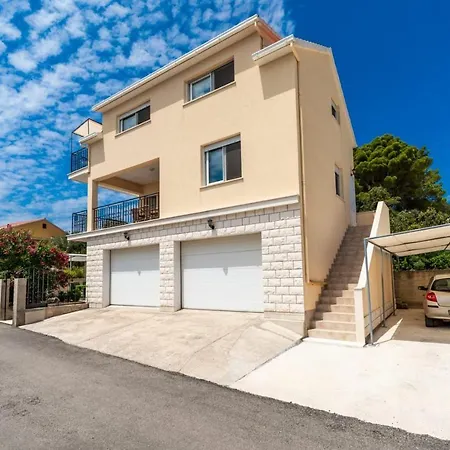 Fran Apartman Vela Luka